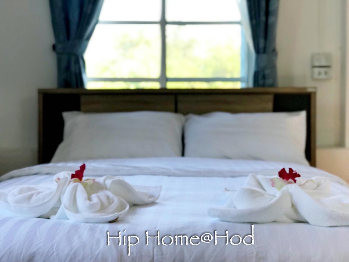 Hip At Hod Resort *