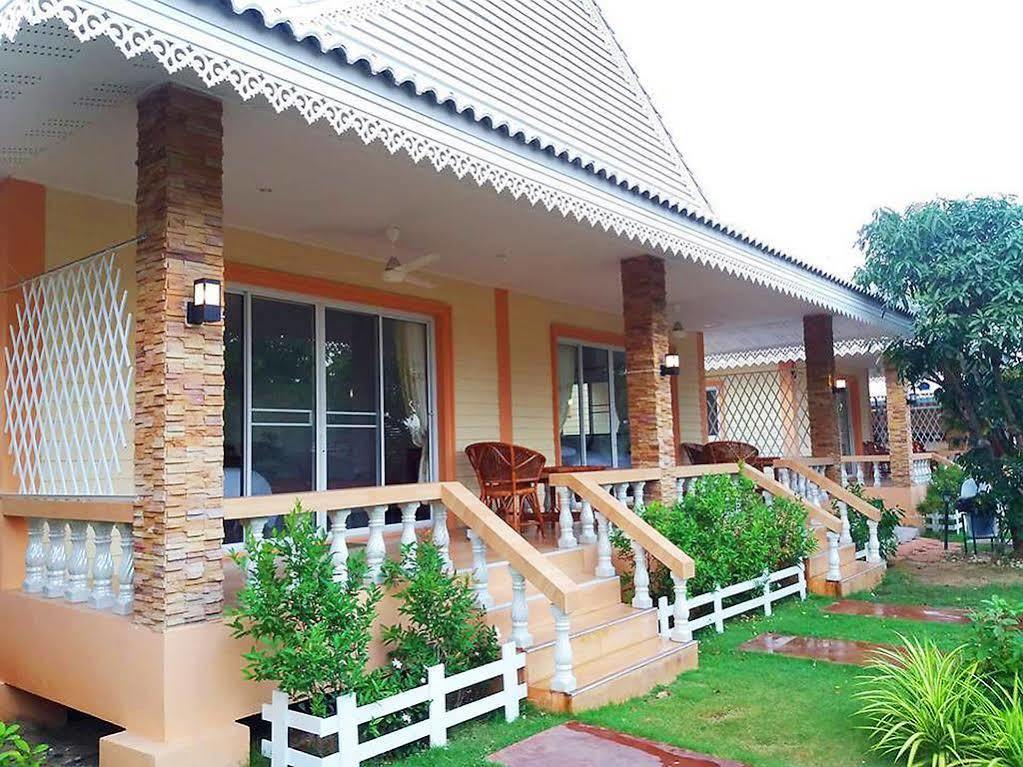 Guest house Ther เธอ Pran Buri