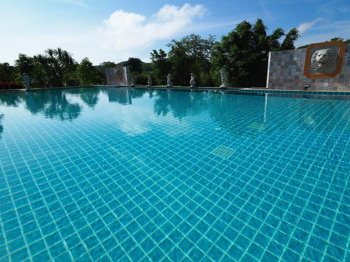 Resort Baan Ing Khao