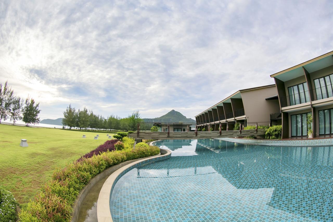 La Isla Pranburi Resort Sam Roi Yot
