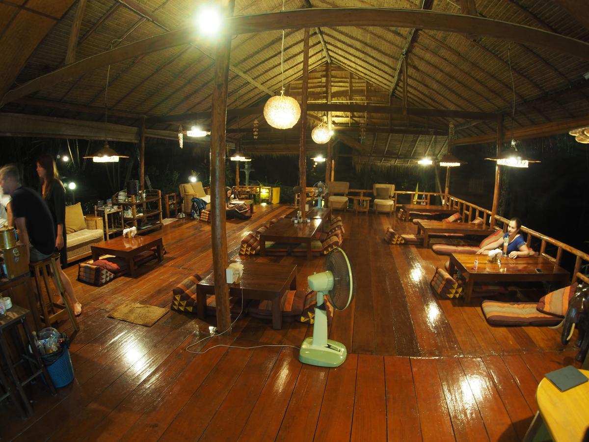 Resort Little Eden