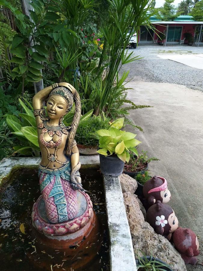 Saan Rak Resort Prachuap Khiri Khan