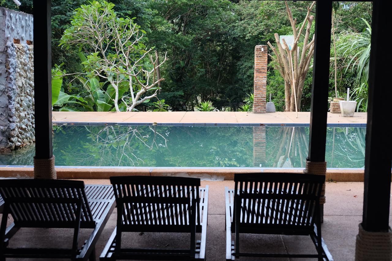 Lodge Shengwei Yinlu *