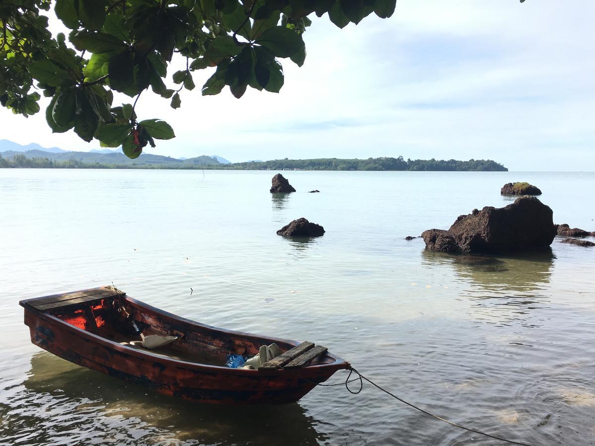 Sleep Soundly By The Sea 2* Trat