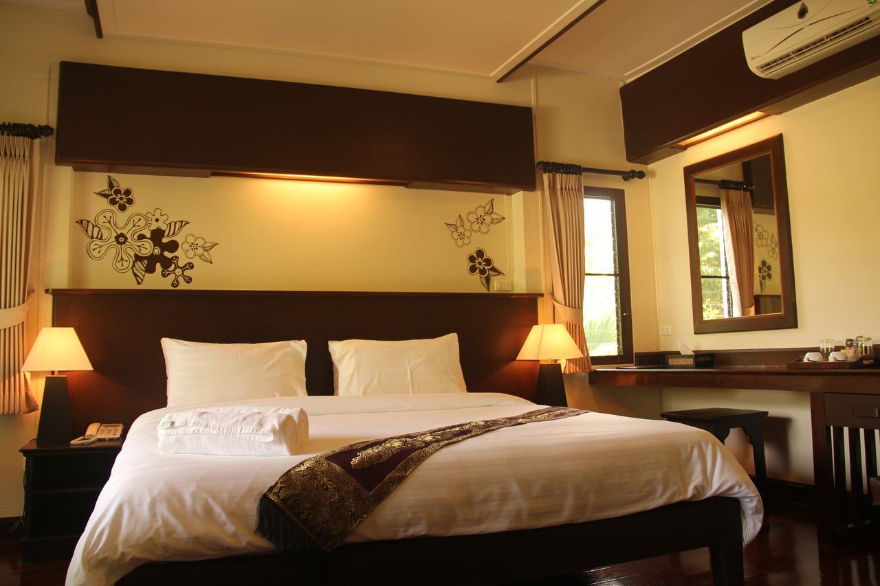 Resort Lah Own Khaolak 3*