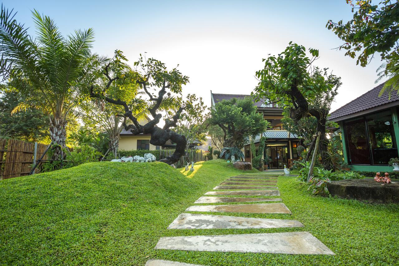 Suksatan Resort