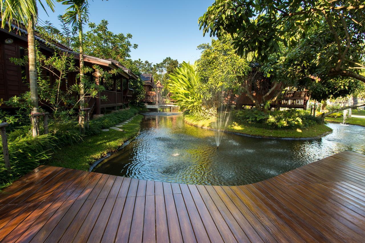 Suksatan Resort *