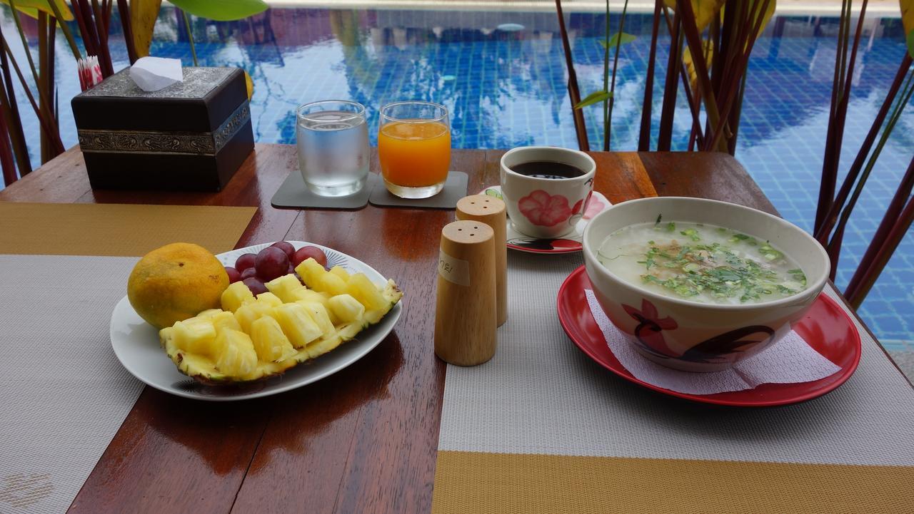 Baan Sooksiri Bangsaray Resort