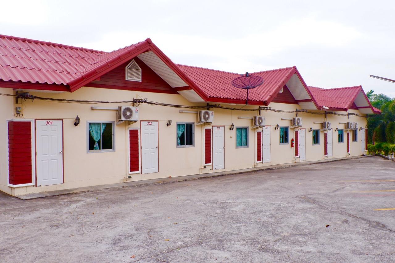 Purinplace Pluak Daeng