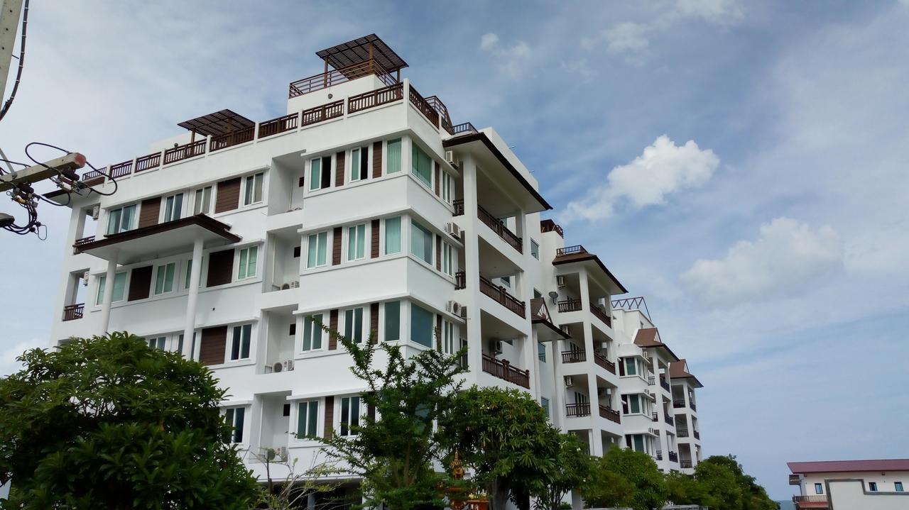 Khanom Condo *