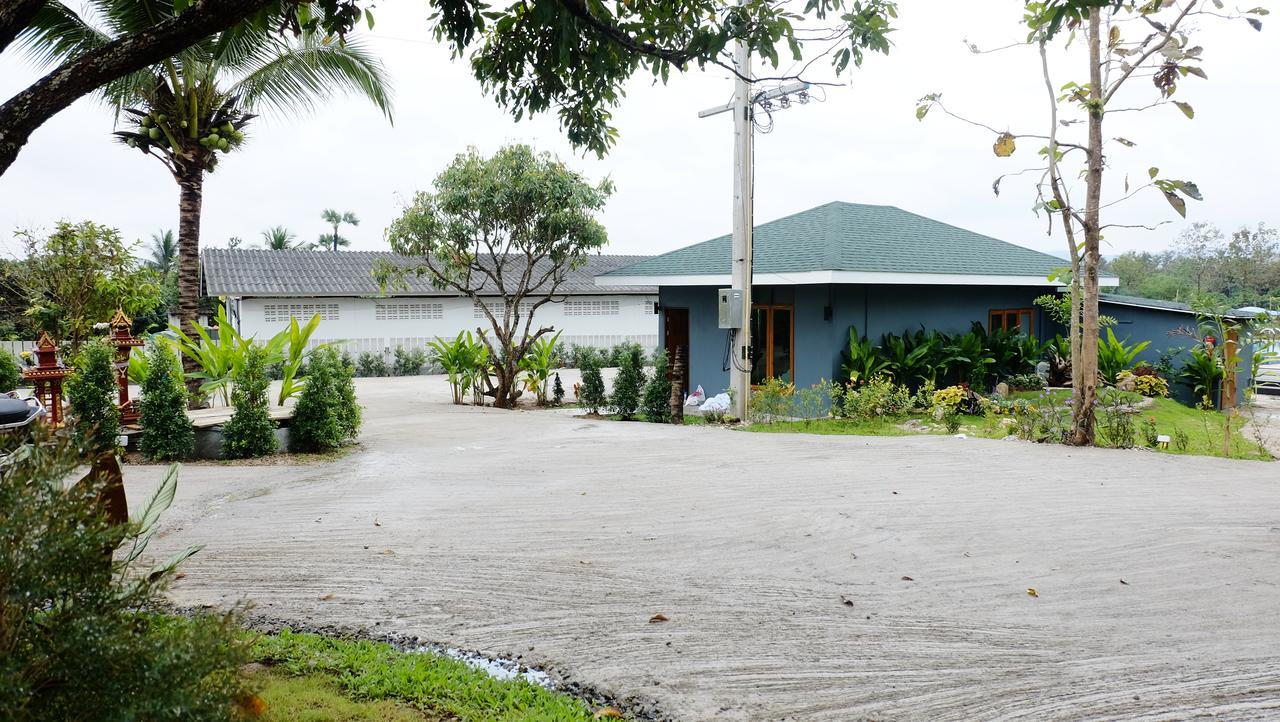 Nok Chan Mee Na Resort 3*