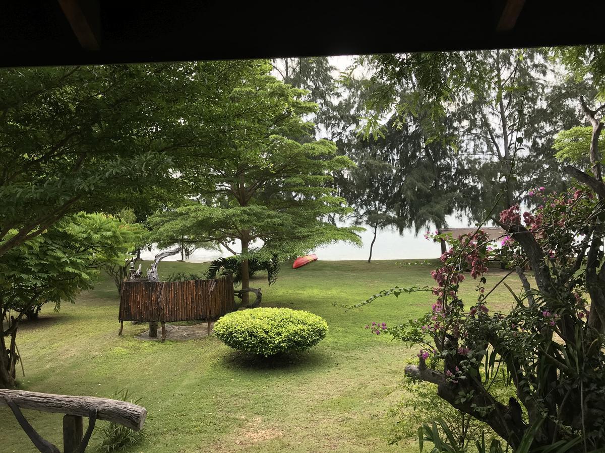 Angthong Hotel