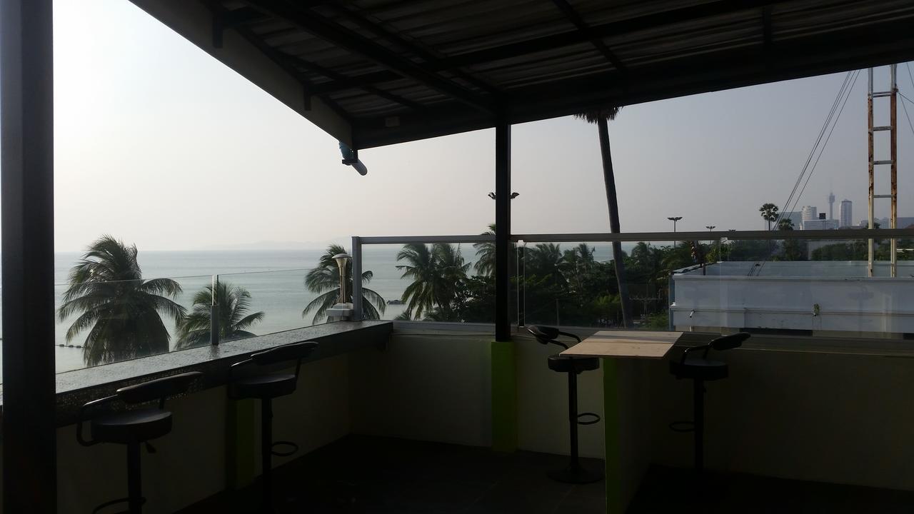 Barfly Pattaya Hotel 2*