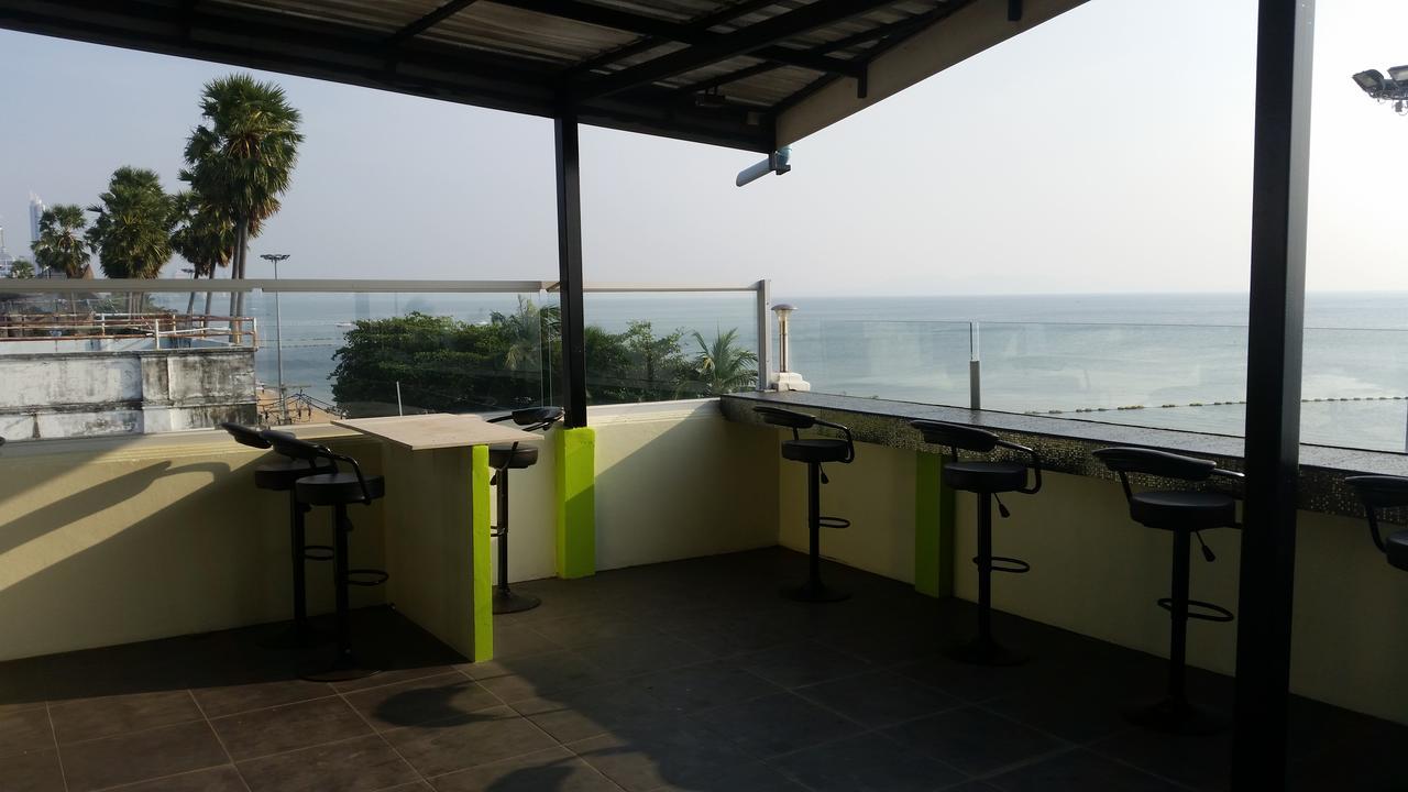 Barfly Pattaya Hotel 2*