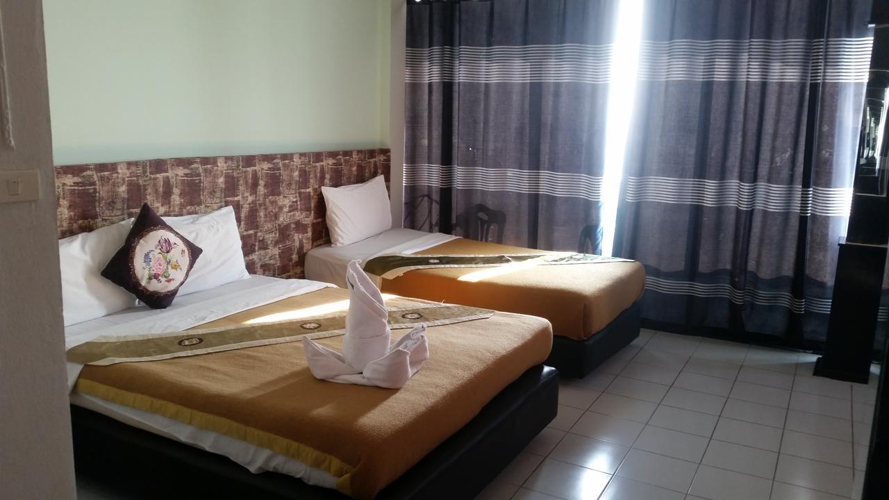 Hotel Barfly Pattaya Jomtien Beach