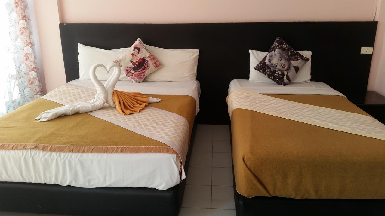 Hotel Barfly Pattaya Jomtien Beach