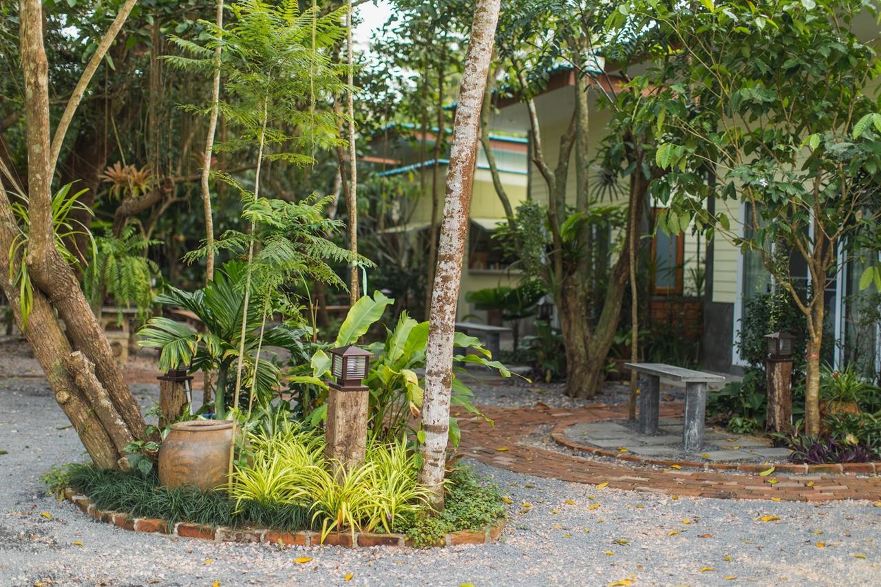 P's บ้านพักในสวนสวย