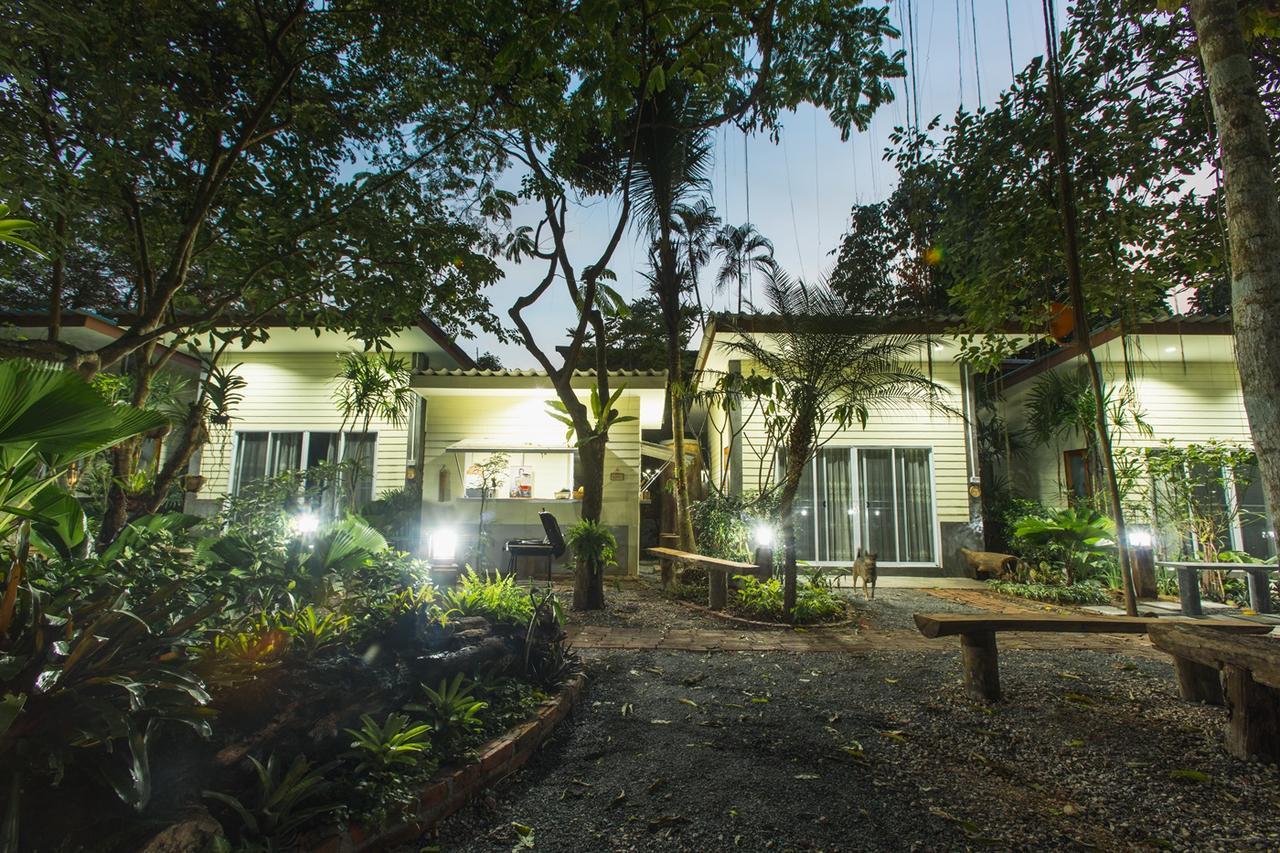 P's บ้านพักในสวนสวย Resort