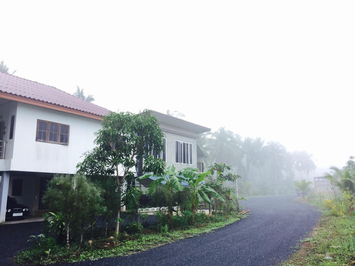 Baan Bang Kluai And Coffee Surat Thani