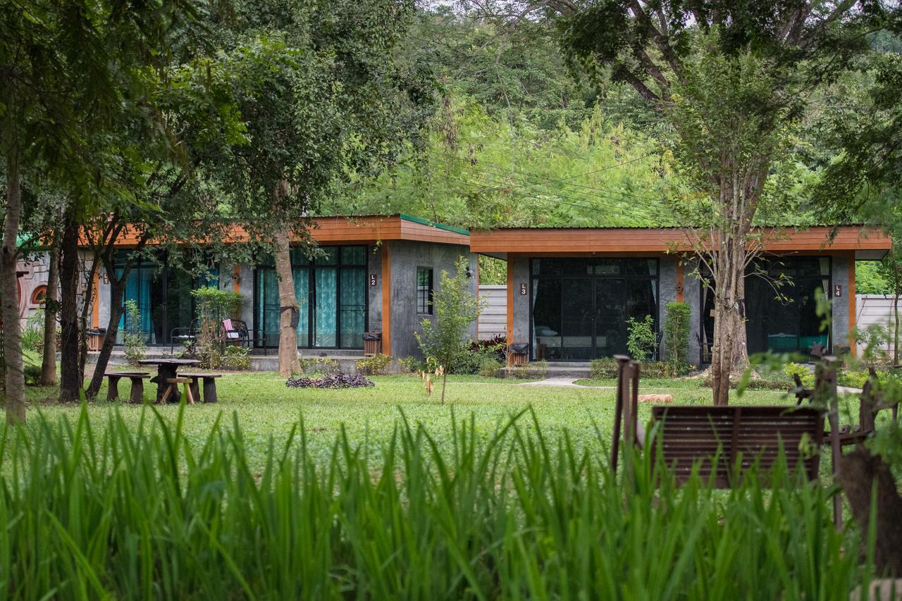 Resort Alongkorn Farm And Kaeng Krachan