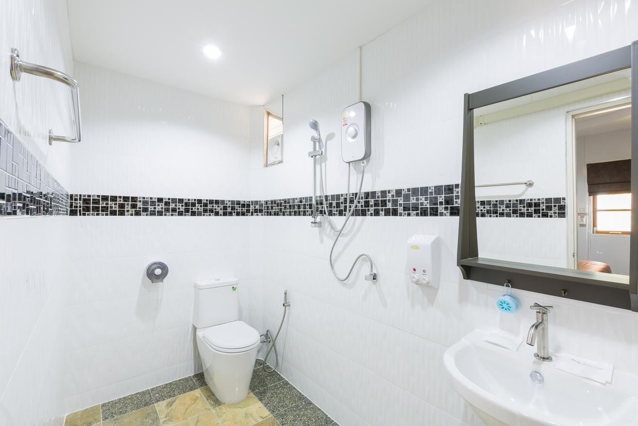 Resort Apinya Bangsaray