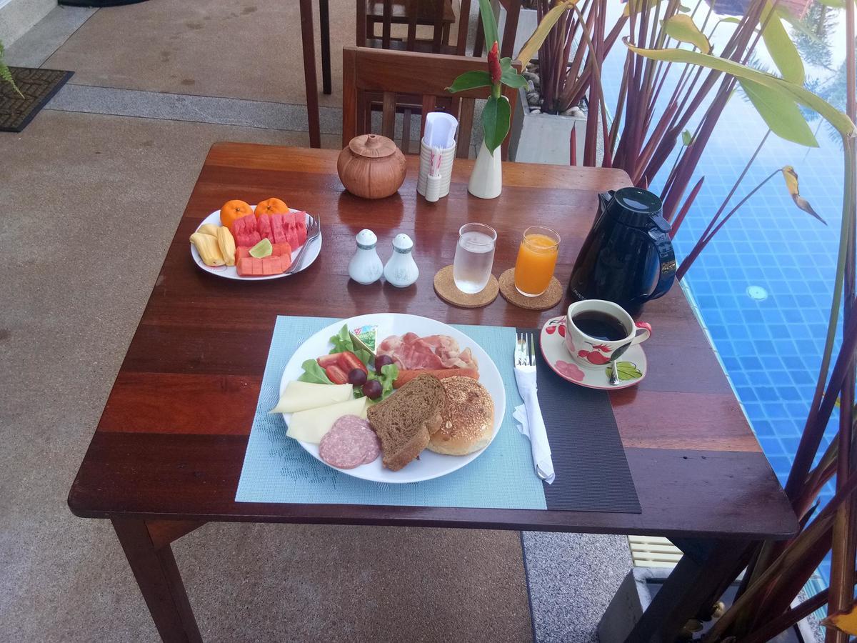 Baan Sooksiri Bangsaray Resort