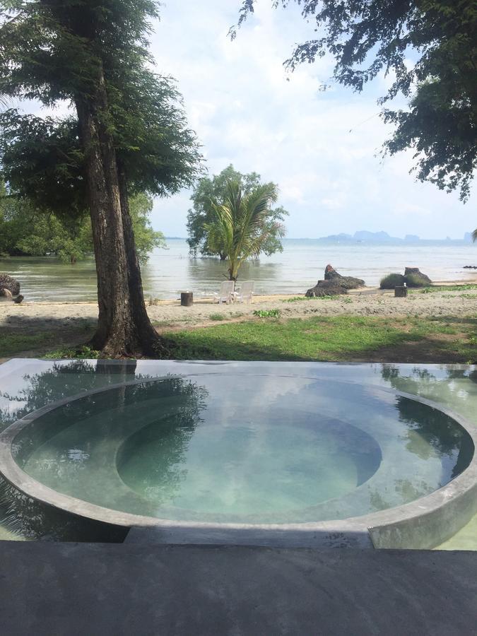 Mook Tamarind 3*