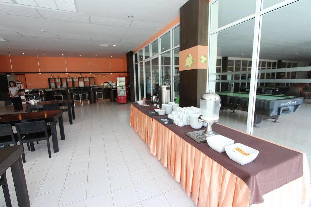 Crown Hotel