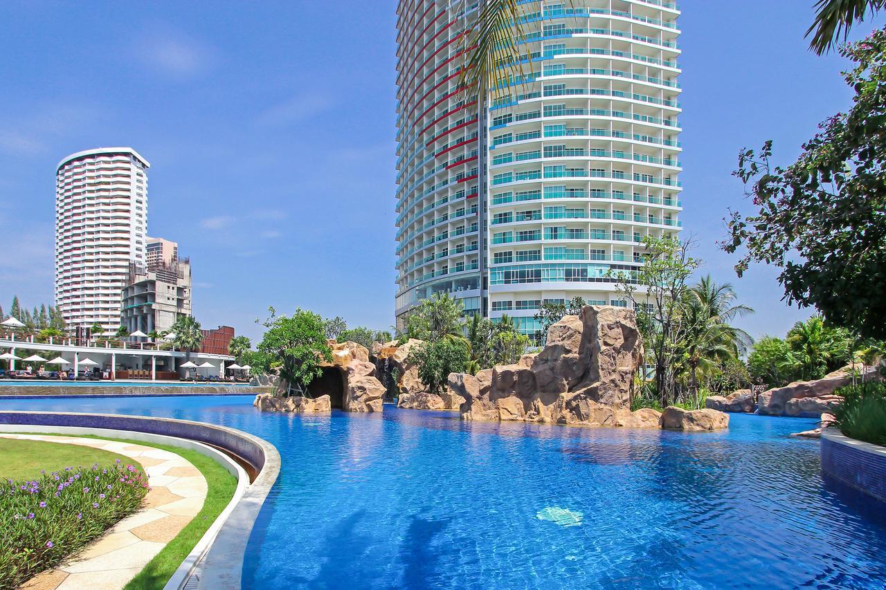 Hotel White Residences Pattaya 4*
