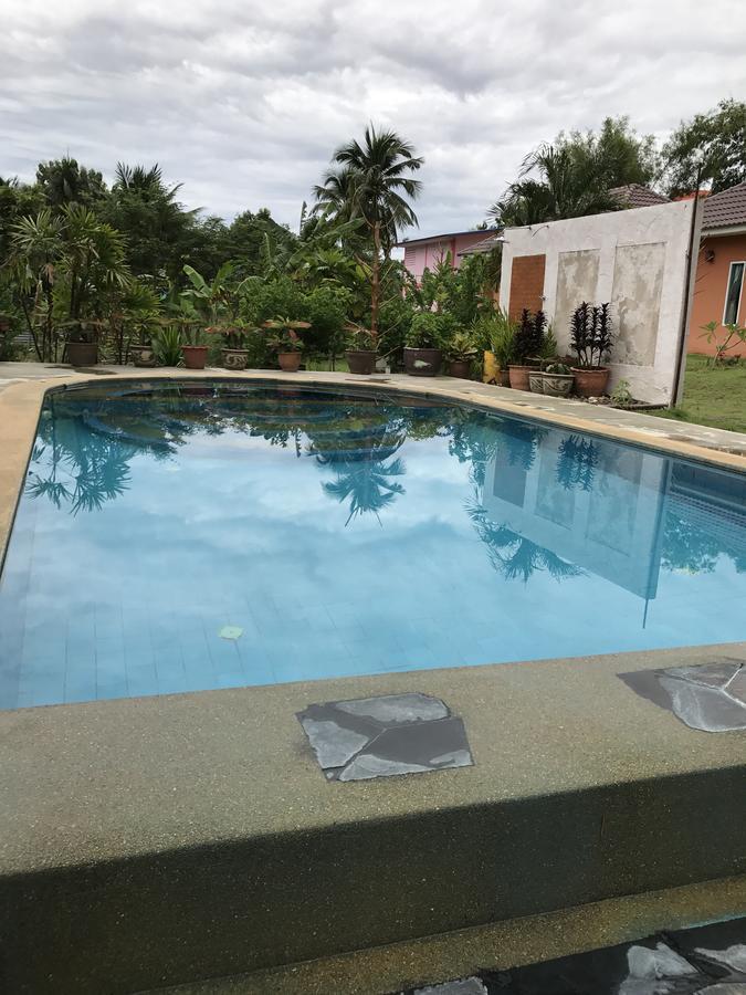 Guest house Farm Suk Pattaya 3*
