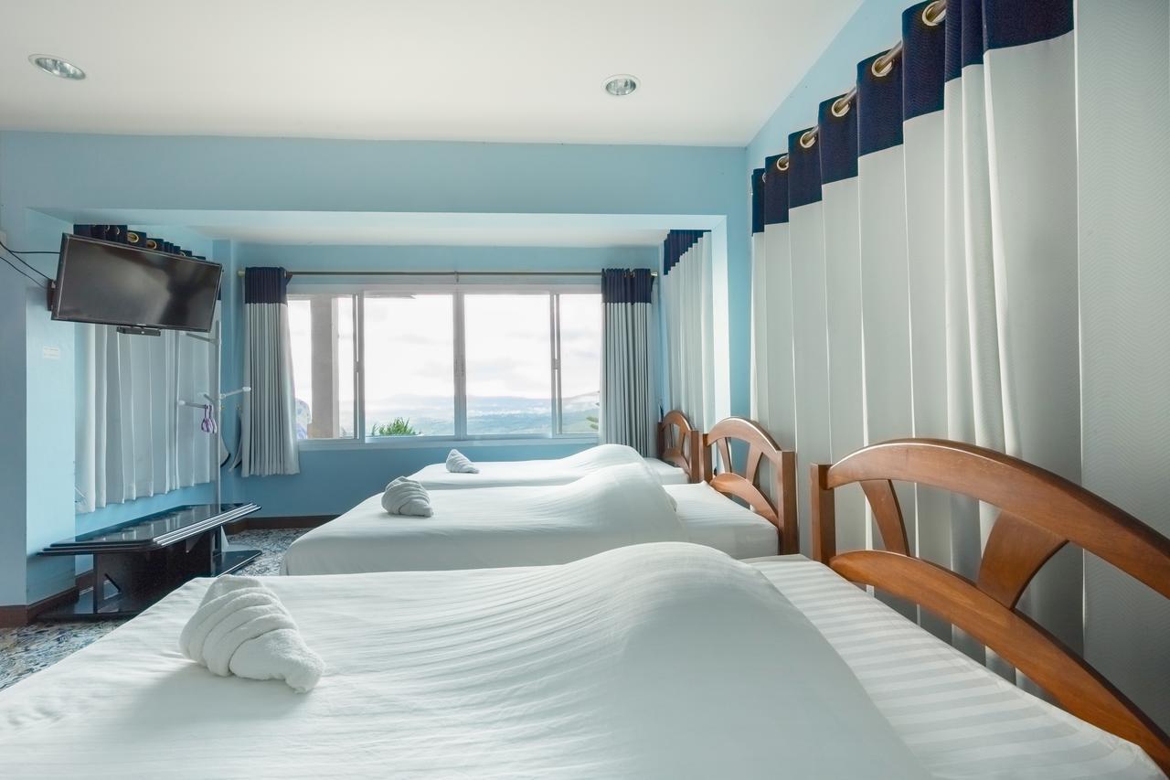Mhork Buri Resort 2*