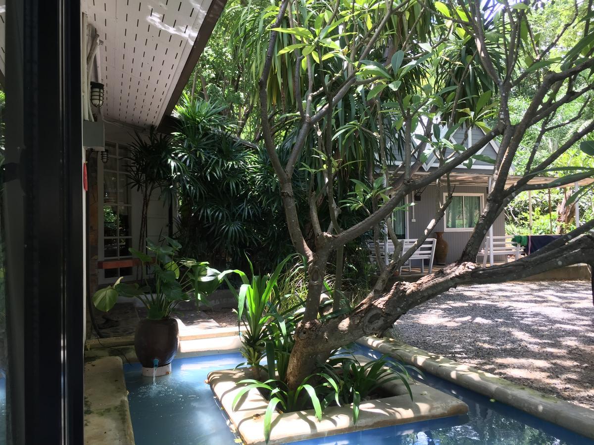 Guest house Jung Ja Hut 2*