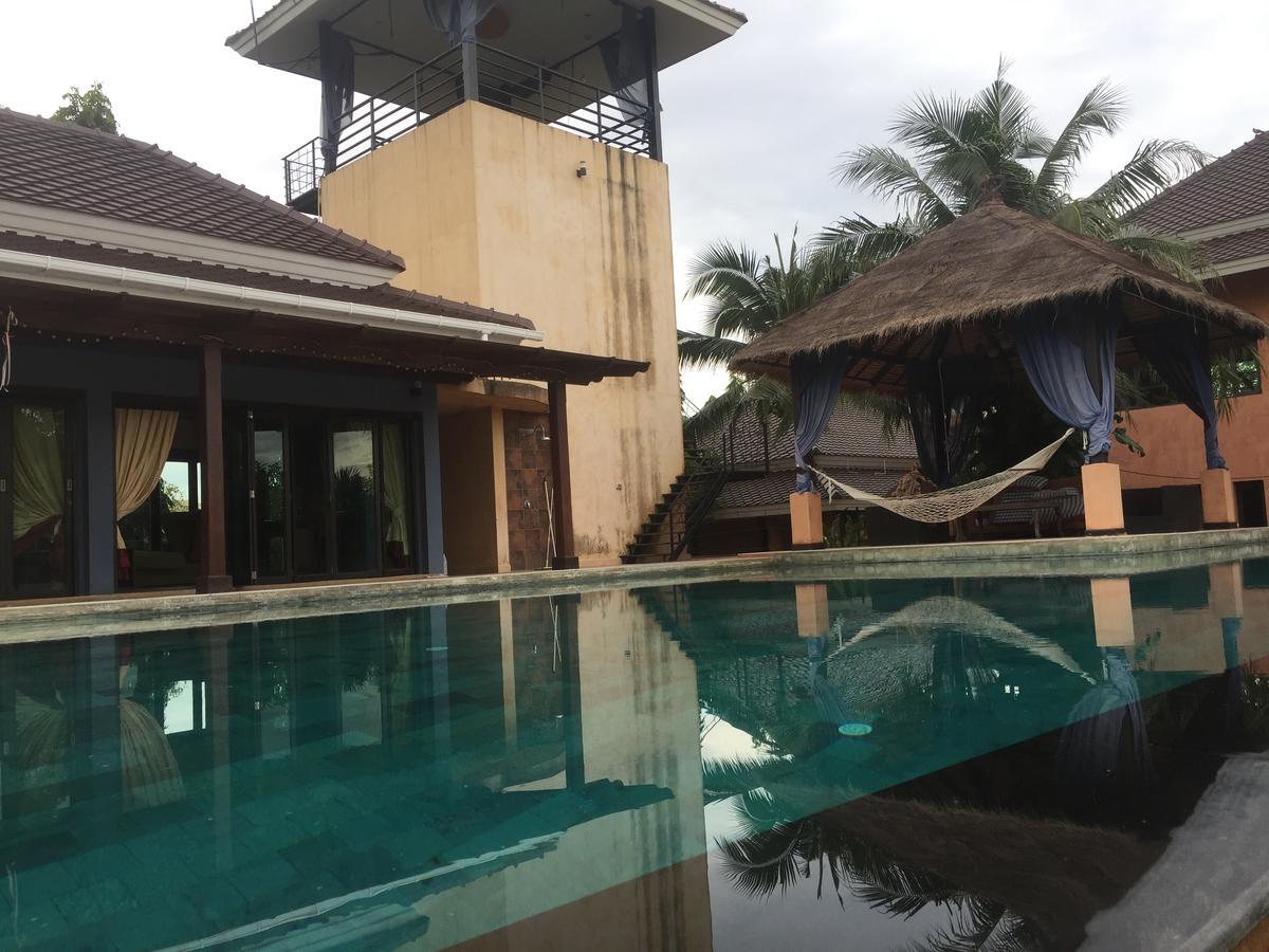 Resort Lake Villa Resort