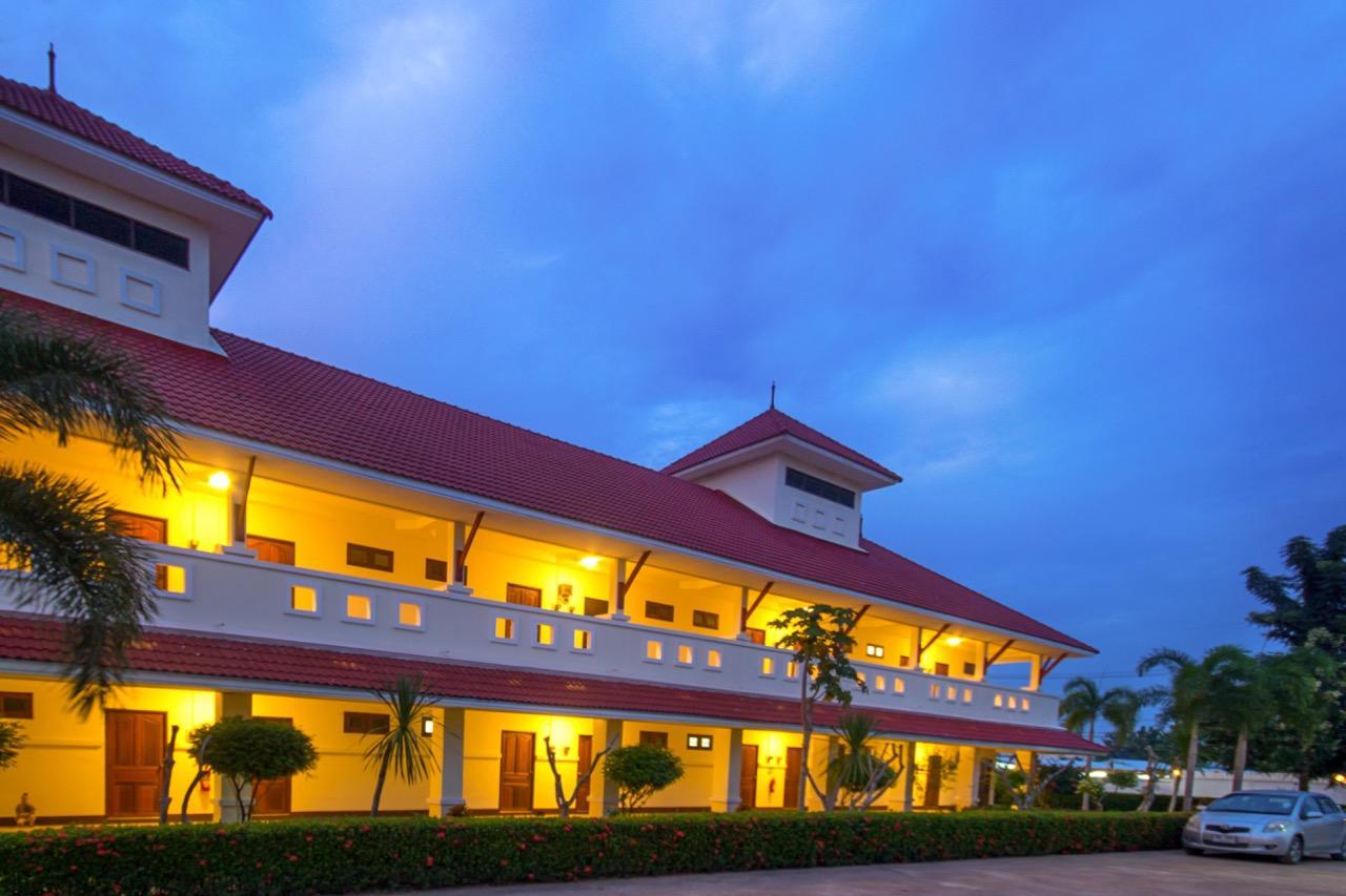 Resort Lake Villa Resort 3*