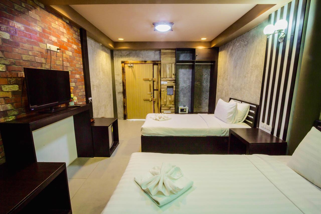 Resort The Riverpool And 2*