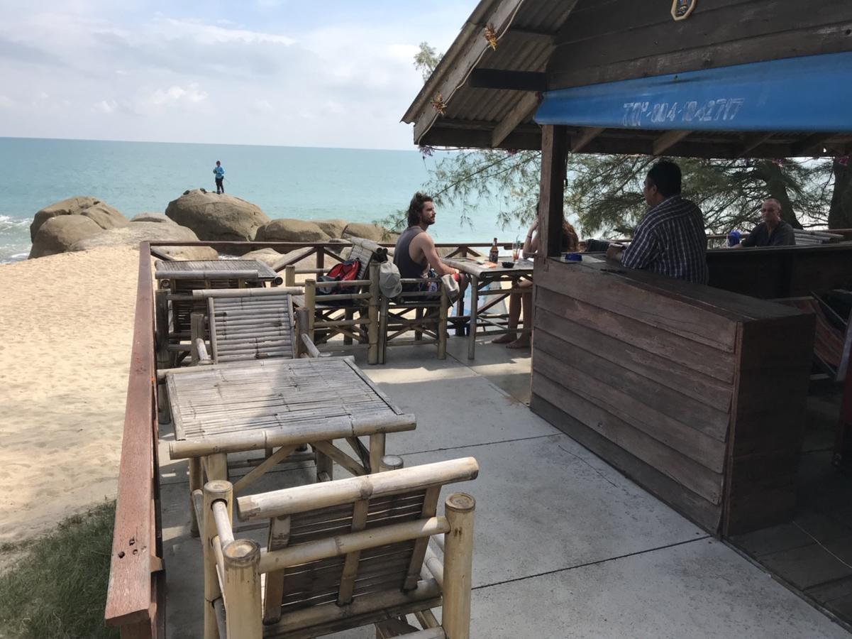 Paradise Hotel