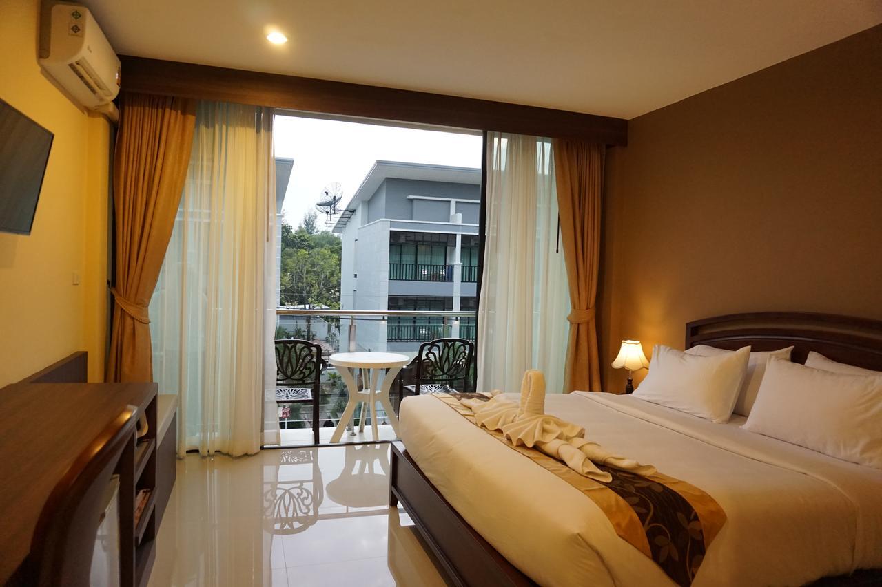 Moon Budget Hotel 3*