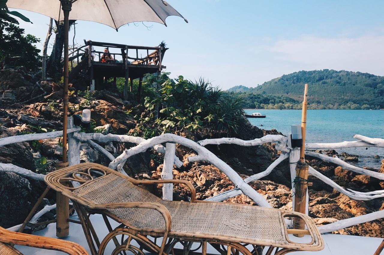 Rock View Terrace Guest house Koh Jum