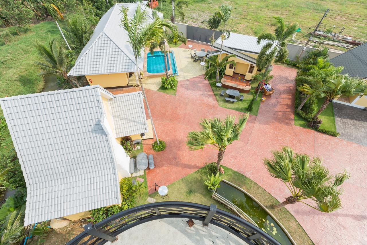 Resort Apinya Bangsaray 3*