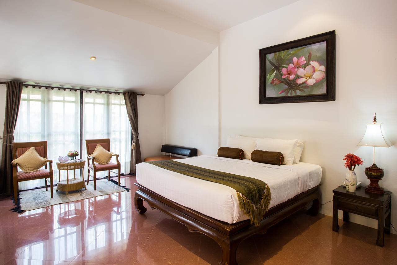 Resort Poonyamantra 4*