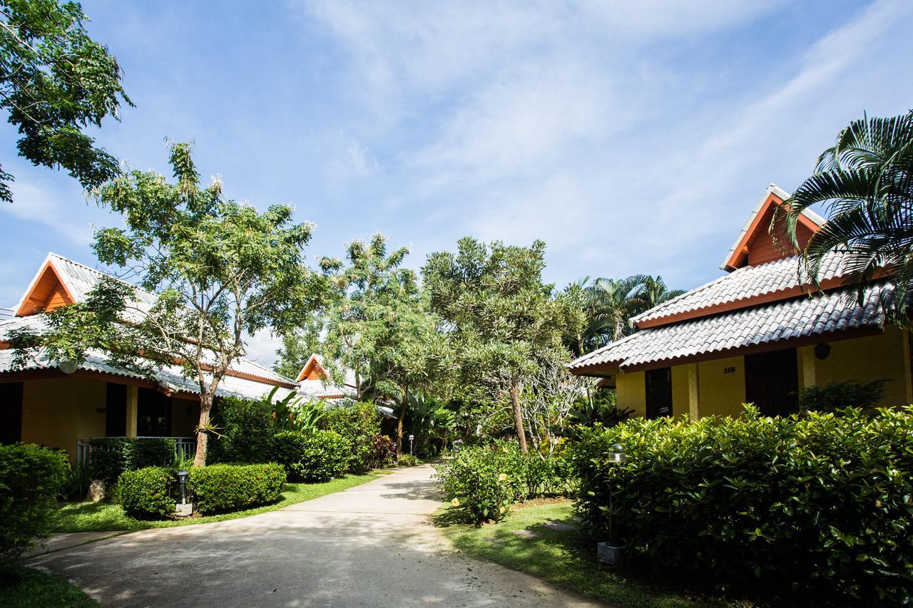 Resort Poonyamantra 4*