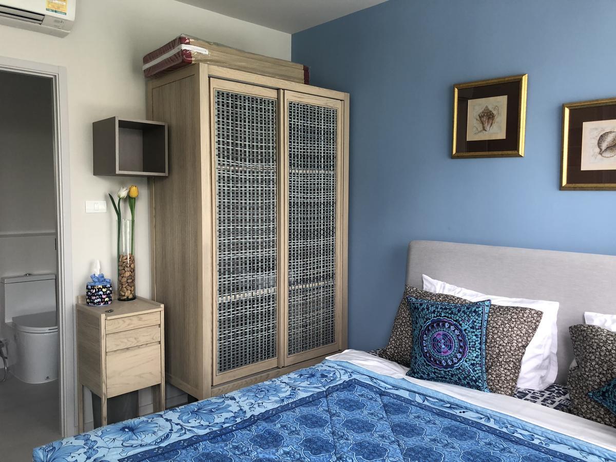 Baan Thew Talay Blue By Tuk *