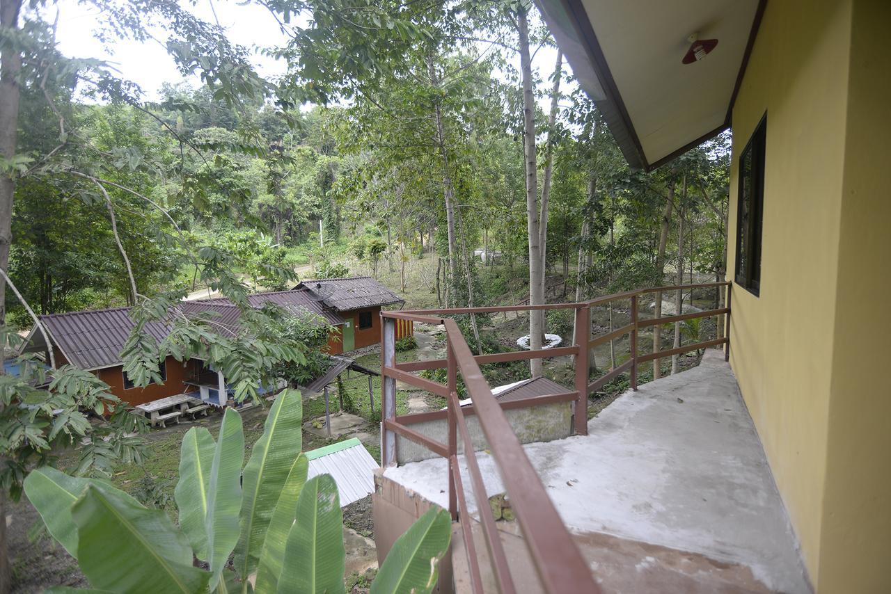 Phu Zai Keaw Guest house Ban Khlong Krathon