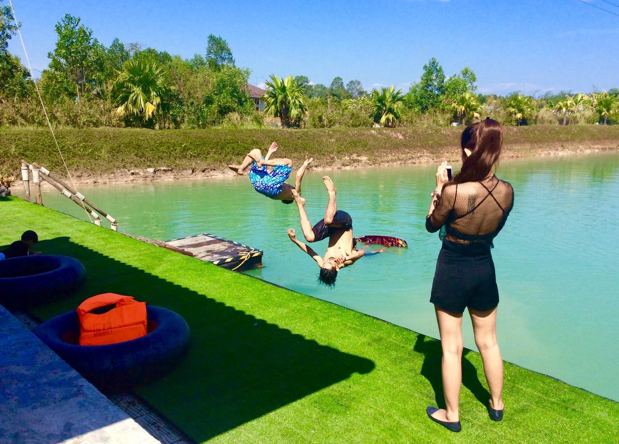 Atlantis Park Noen Hom