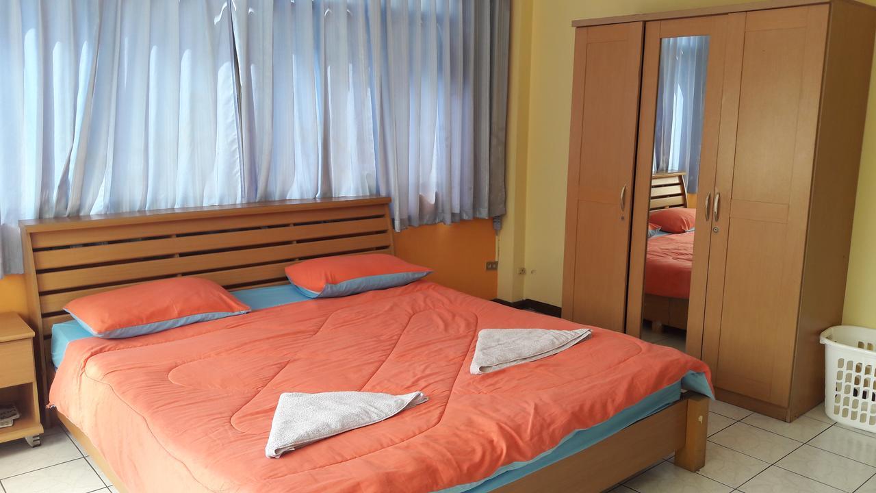 Simple Simon Guest house