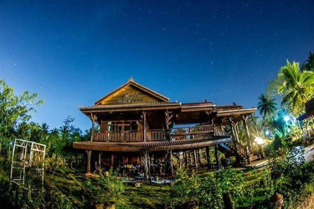 Ruean Thai Nai Bang By Pansak 3*
