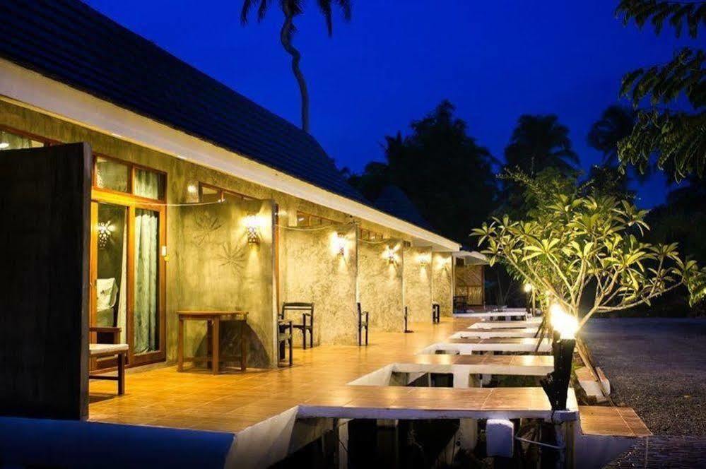 Ruean Thai Nai Bang By Pansak 3*