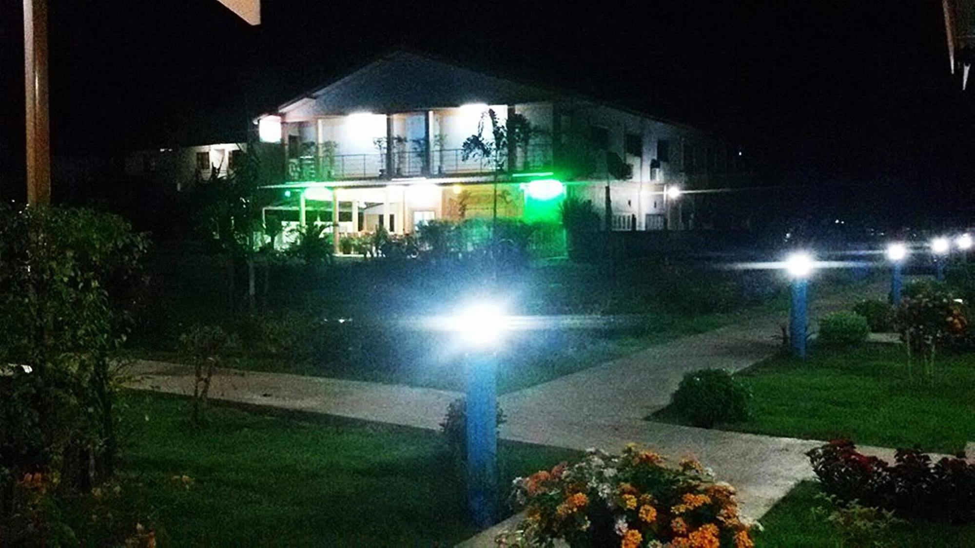 Hotel Peace Lanta 3*