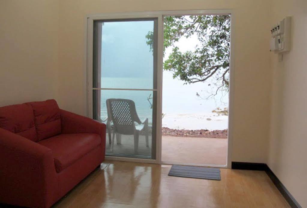 Sukorn Resort 2*