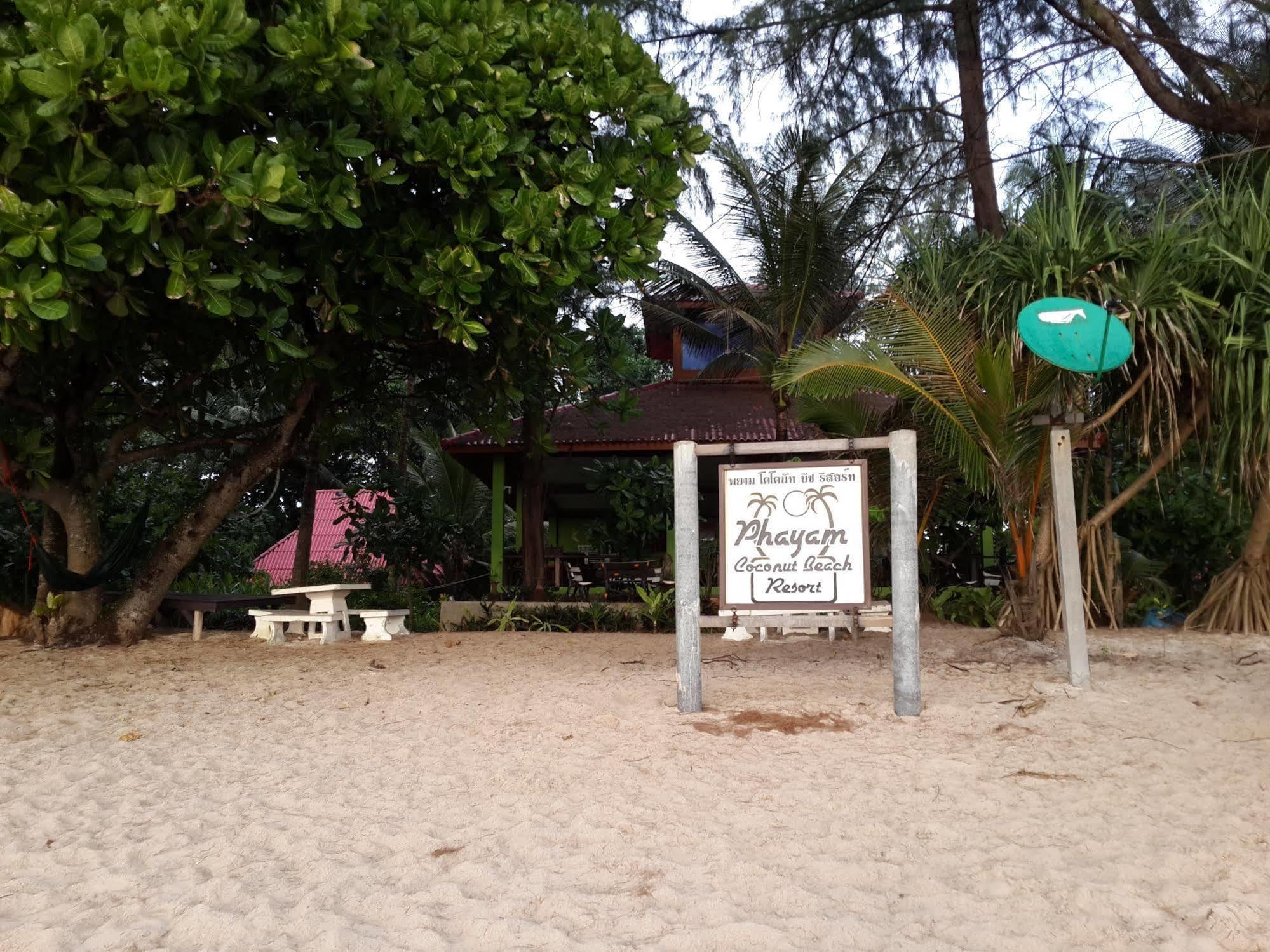 Phayam Coconut 2* Koh Phayam